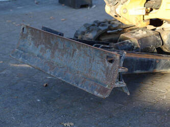 2018-caterpillar-301-7d-1402128-44788345