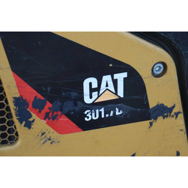 2018 Caterpillar 301.7D-44788363