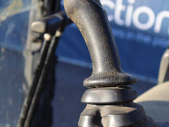 2018-caterpillar-301-7d-1402128-44788375