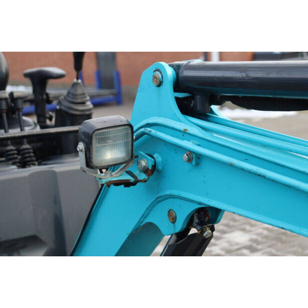 2020 AIRMAN AX10U-7-44788439