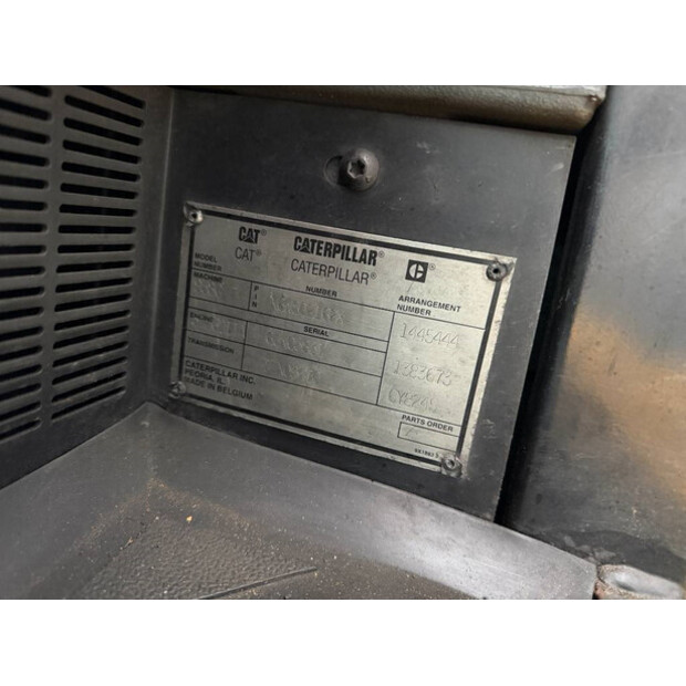 2000 كاتربيلر 938G-44788523