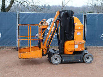 صورة ل رافعات هوائية 2014 ايه تي ان Piaf 880R