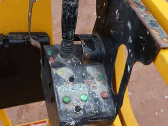 2014-haulotte-optilum-8-44788705