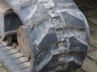 2017-kubota-u27-4-1402143-44788885