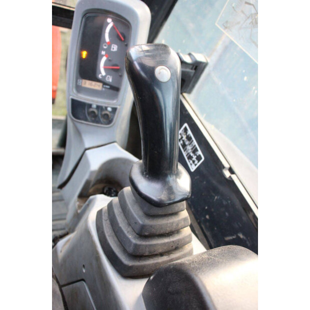 2017 كوبوتا U27-4-44788902