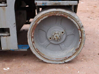 2006-genie-gs-1930-1402145-44788967