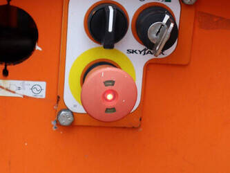 2014-skyjack-sj4626-1402146-44788999