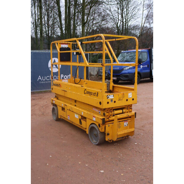 2012 هولوت COMPACT 8-44789088