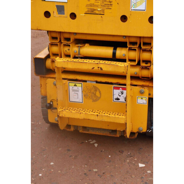 2012 هولوت COMPACT 8-44789092