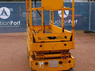 2012-haulotte-compact-8-1402150-44789098