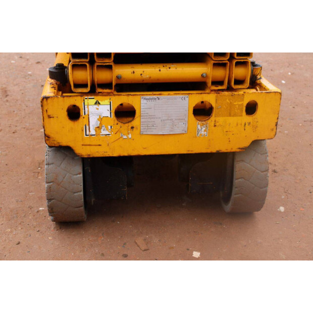 2012 هولوت COMPACT 8-44789099