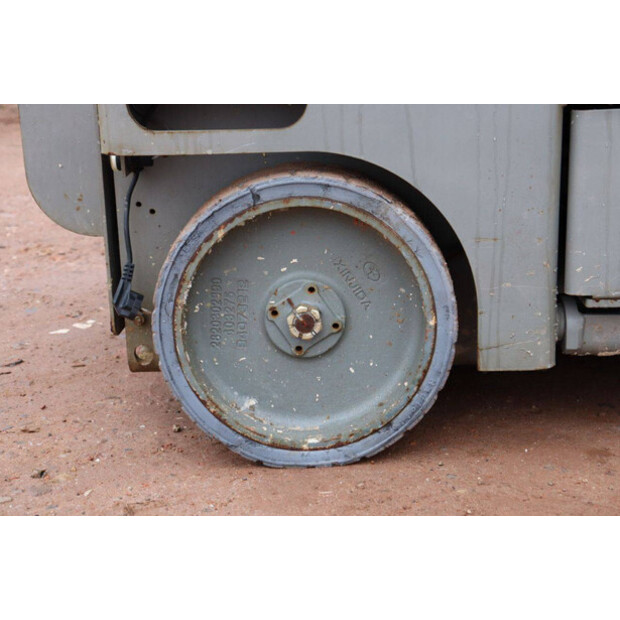 هولوت COMPACT-44789160