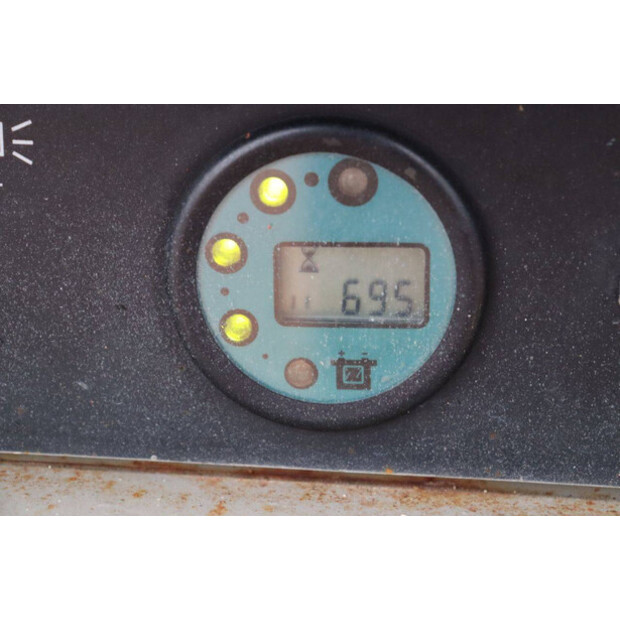 هولوت COMPACT-44789163