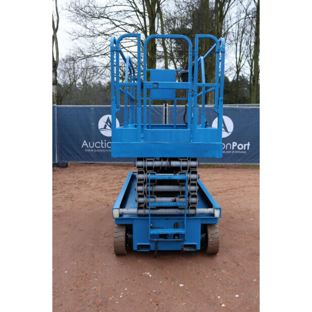 2002 Genie GS-3246-44789185