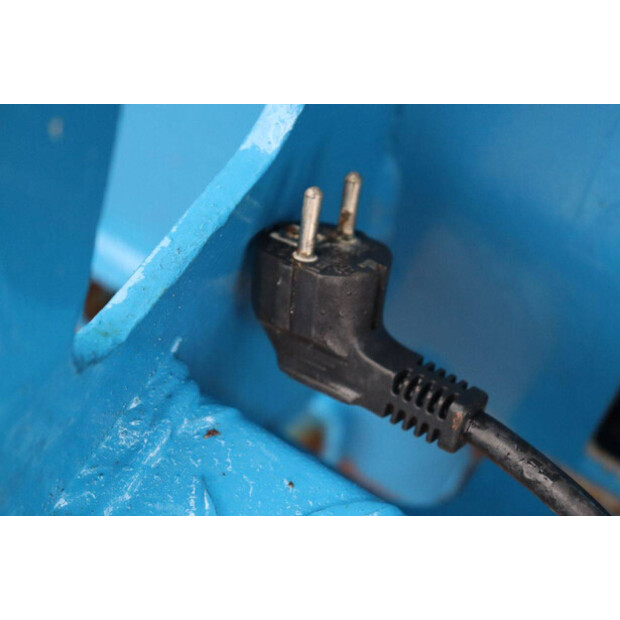 2002 Genie GS-3246-44789189