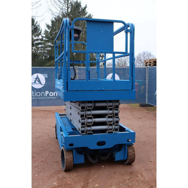 2002 Genie GS-3246-44789195