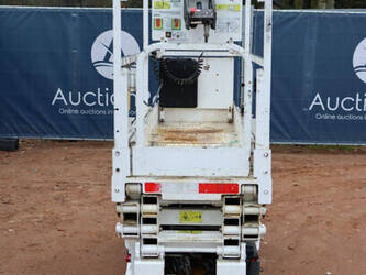 jlg-1930es-1402157-44789339