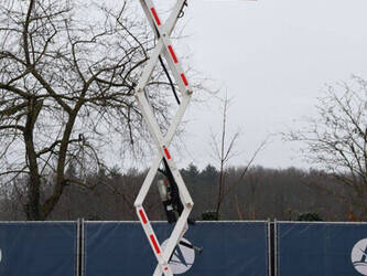 jlg-1930es-1402157-44789357