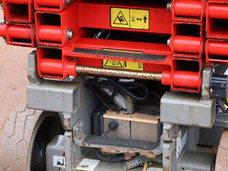 2014-jlg-1930es-1402158-44789373