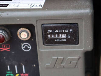 2014-jlg-1930es-1402158-44789376