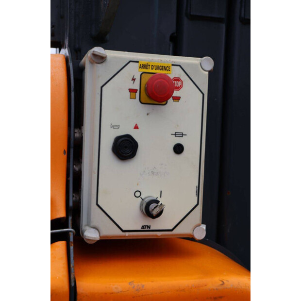 2015 ايه تي ان Piaf 880R-44789433