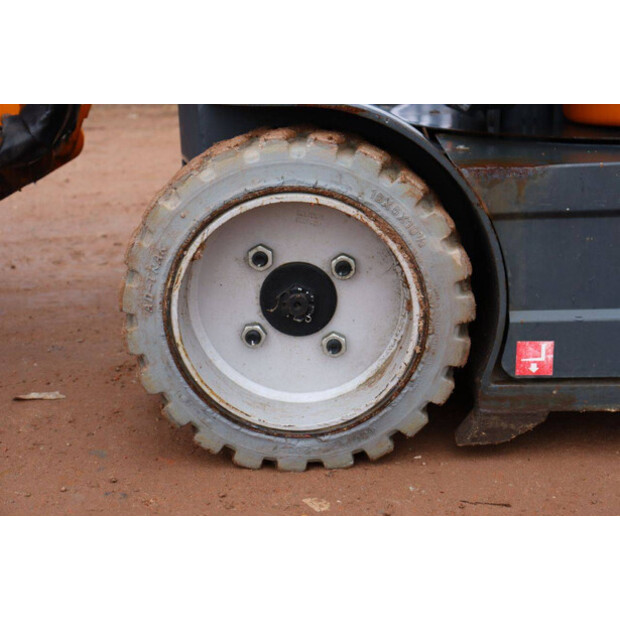 2015 ايه تي ان Piaf 880R-44789434