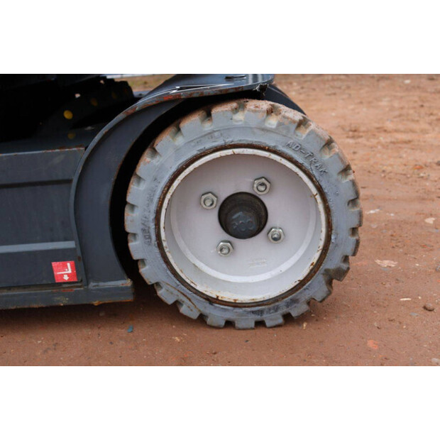 2015 ايه تي ان Piaf 880R-44789435