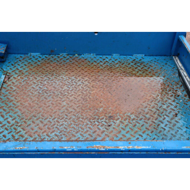 2015 سكايجاك SJ12-44789488