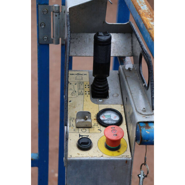 2015 SkyJack SJ12-44789522