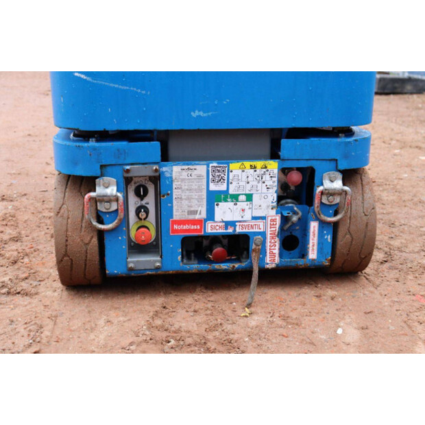 2015 SkyJack SJ12-44789528