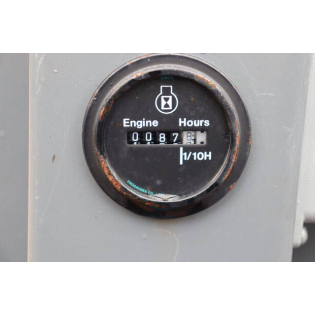 2015 سكايجاك SJ12-44789574