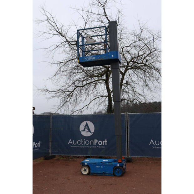 2015 سكايجاك SJ12-44789589