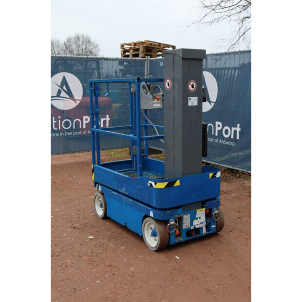 2015 SkyJack SJ12-44789636