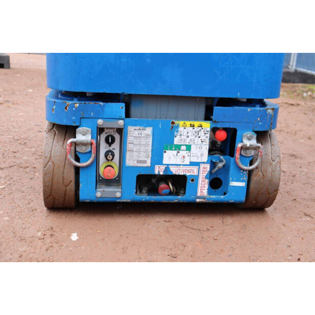 2015 SkyJack SJ12-44789652