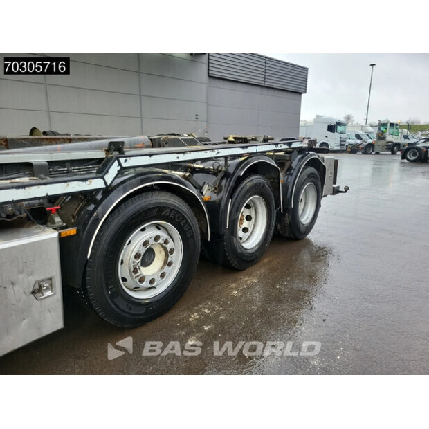 2014 داف CF400-44789688