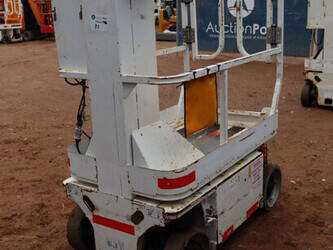 2014-jlg-1230es-1402168-44789713