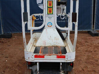 2014-jlg-1230es-1402168-44789715