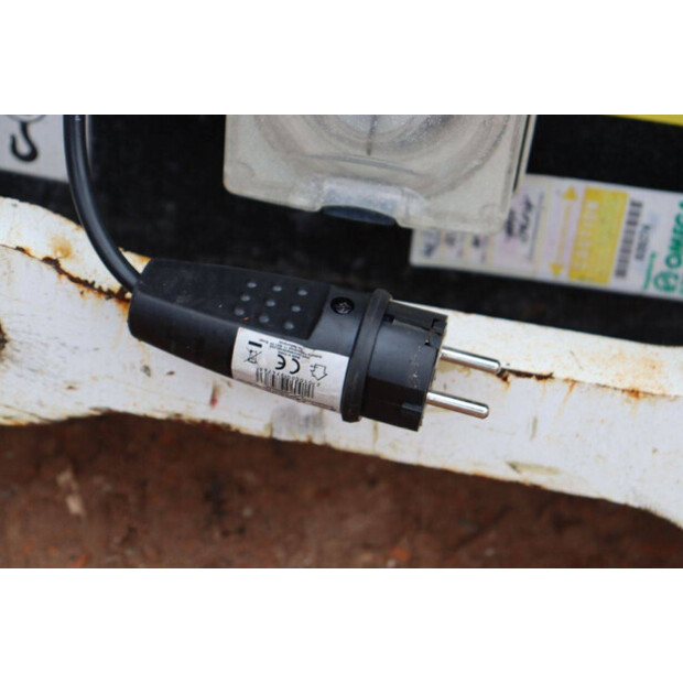 2014 جيه ال جي 1230ES-44789718