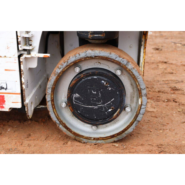 2014 جيه ال جي 1230ES-44789722