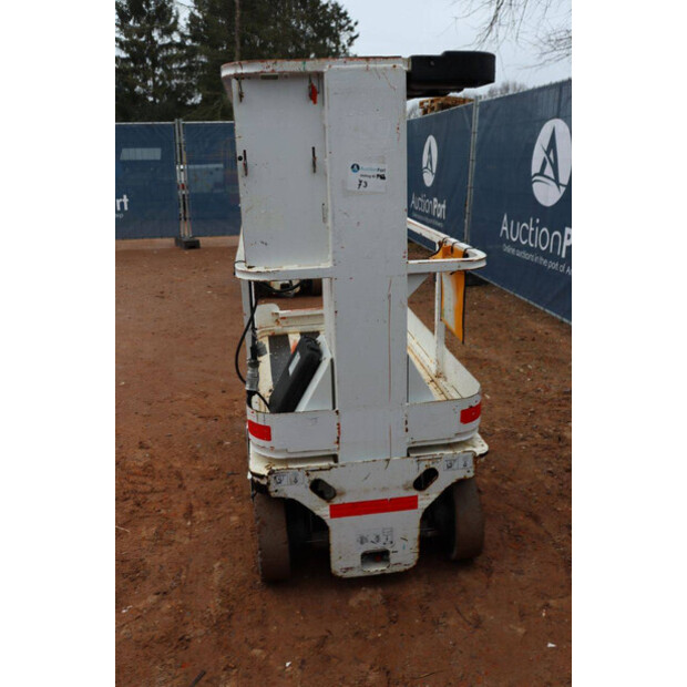 2014 جيه ال جي 1230ES-44789725