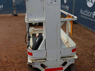 2014-jlg-1230es-1402168-44789725