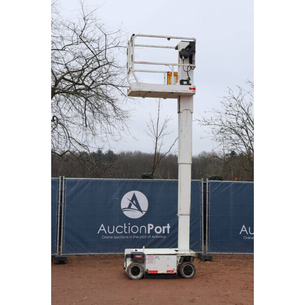 2014 جيه ال جي 1230ES-44789733