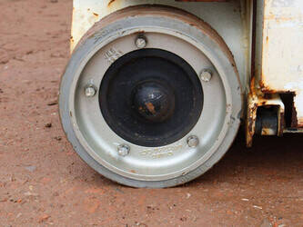 jlg-1230es-1402171-44789767