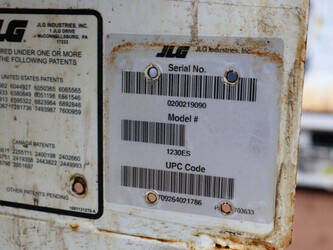 jlg-1230es-1402171-44789787