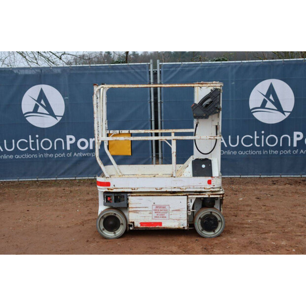 2013 جيه ال جي 1230ES-44789808