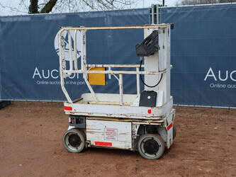 2013-jlg-1230es-1402172-44789809