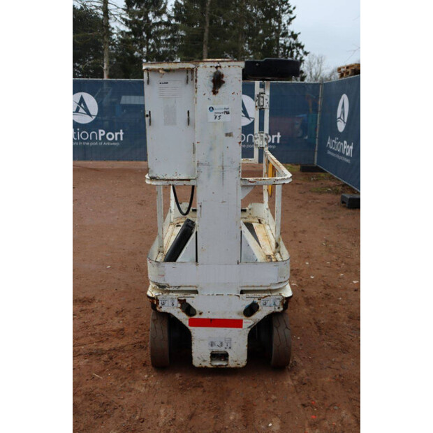 2013 جيه ال جي 1230ES-44789811