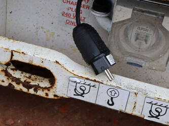 2013-jlg-1230es-1402172-44789817