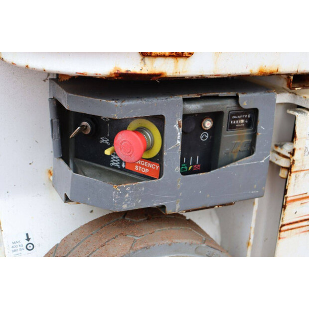 2013 جيه ال جي 1230ES-44789818