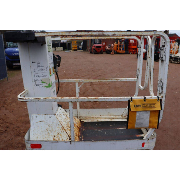 2013 جيه ال جي 1230ES-44789828